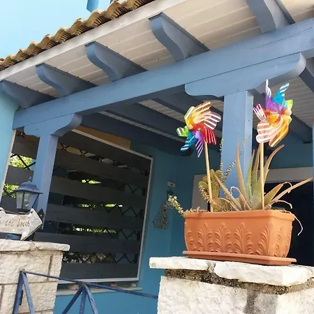 Holiday home σπίτι δίπλα στη θάλασσα Nikiana