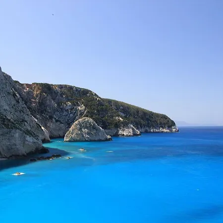 σπίτι δίπλα στη θάλασσα